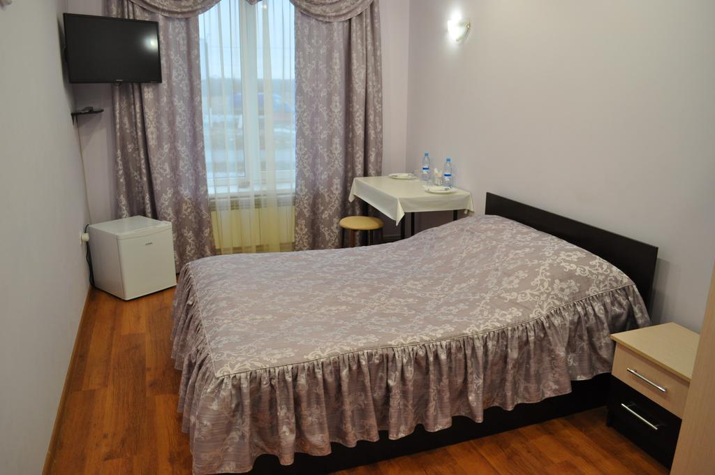 Hotel Artik Otradnoye (Voronezh) Стая снимка